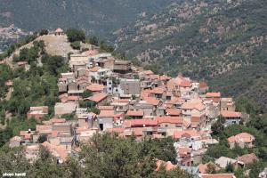 ILLILTEN ET SES BEAUX VILLAGES A VISITER SANS HESITER