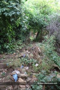 Tlemcen - Petit chemin menant du Quartier historique d\'El Eubbad vers Sidi Tahar