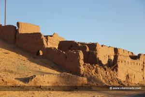 Ksar Bakhti, près de Taghit, totalement en ruines.