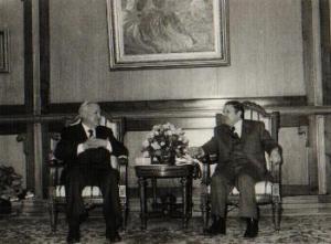 Le président Bouteflika avec l\'ambassadeur de France