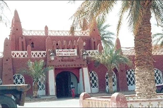 Hôtel Oasis rouge de Timimoun -   La société civile veut en faire un musée saharien