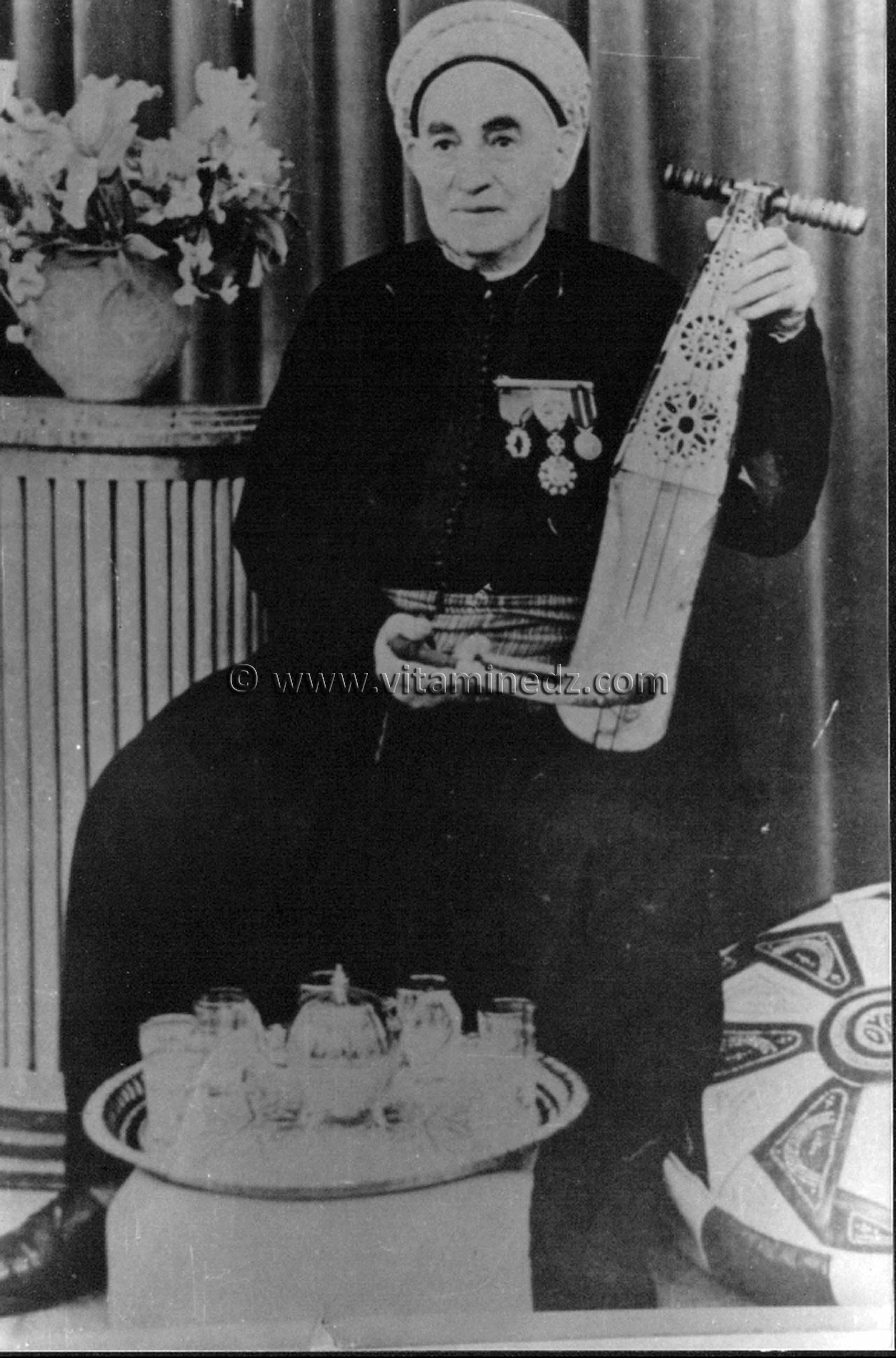 Tlemcen - Musique andalouse - Portrait Cheikh Larbi Bensari
