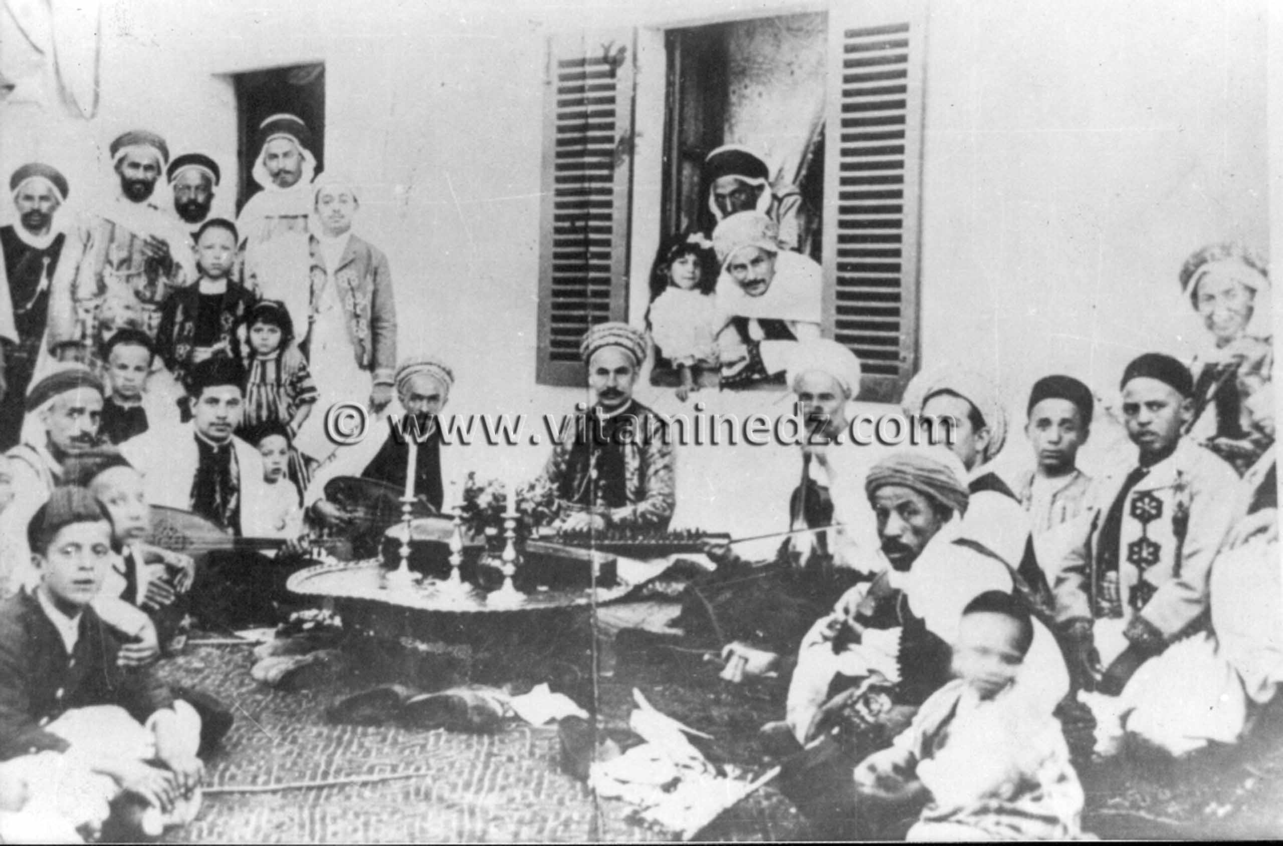 Tlemcen - Musique andalouse - Cheikh Larbi Bensari