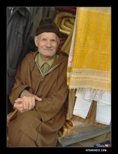 UN VIEIL ARTISAN : M.ZERHOUNI BOUMEDIENE