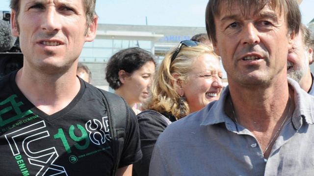 Planète - France: Aéroport NDDL. La fondation Hulot fait deux propositions à Hollande