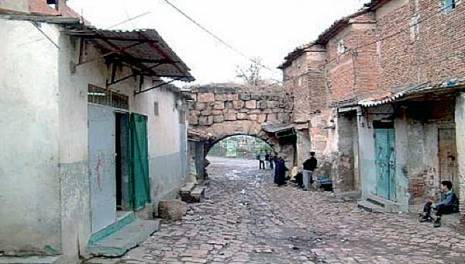 Seule ville romaine à être encore habitée:  La «vieille Mila» sera vidée de ses occupants