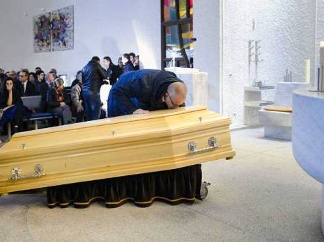 Planète - Émouvant hommage à Hocine Aït Ahmed: L’adieu à Lausanne