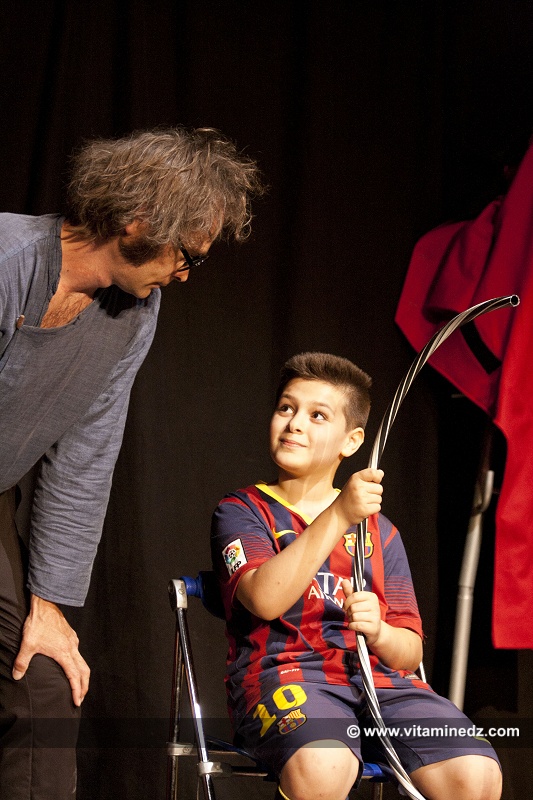 Institut français de Tlemcen - Spectacle 'Carré comme un ballon de M. HUS