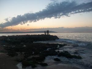 fort de l'eau verte rive vue sur la plage