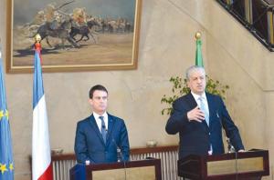 RETOUR SUR LA VISITE DU PREMIER MINISTRE FRANÇAIS À ALGER:  Petites manœuvres, grand ratage