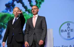 Planète - Bayer interpellé par un million de personnes, inquiètes de ses pesticides «tueurs d'abeilles»