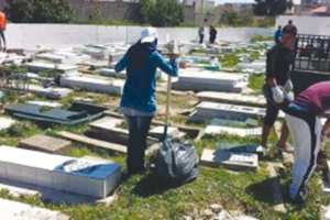ILS NE SONT PAS ENTRETENUS PAR LES COLLECTIVITÉS LOCALES:  Les cimetières d’El-Tarf nettoyés par des bénévoles