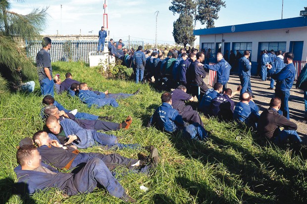 Rouiba (Alger) - INSTALLATION DU GROUPE DE TRAVAIL POUR SAUVER LA SNVI:  Départ massif à la retraite des cadres