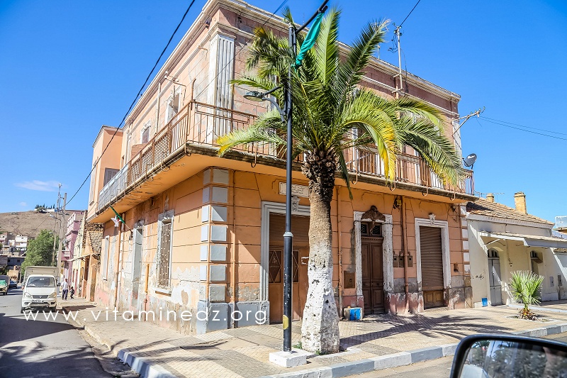 Villa coloniale à Ain Kihal