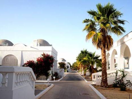 El Oued - Complexe touristique. La Gazelle d’or de Djillali Mehri:  Le joyau au creux des dunes