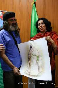 L\'écrivaine Zohra Maldji avec l\'artiste peintre Kamel Bekhti  Deux passionnés de Ghazaouet