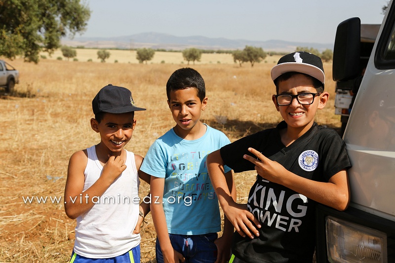 Groupe d'enfants à la Waada de Ain Youcef (Daïra de Remchi - Tlemcen)