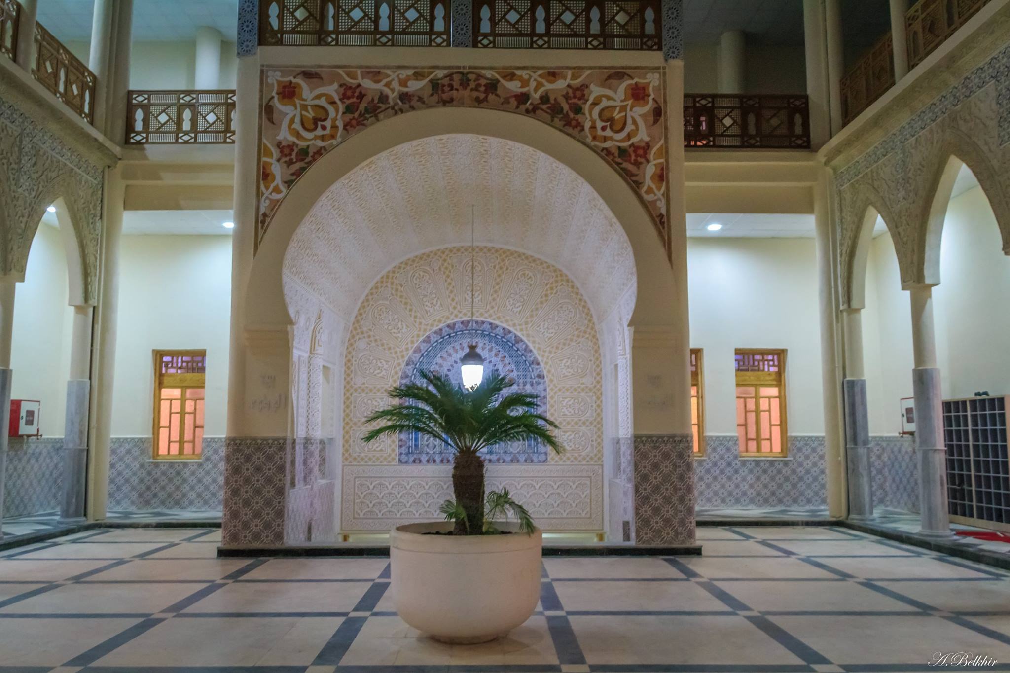 Cour Mosquée El Amen Souk Ahras
