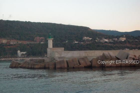 Phare vert du port Tenes - Jetée Ouest