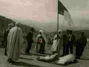دفن جثمان الشهيد الحاج عبدالصمد عبدالمجيد بمقبرة يابوس