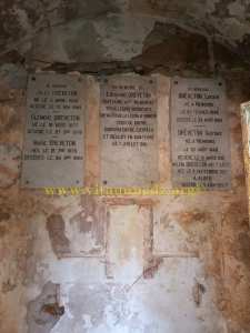 A l’intérieur du caveau funéraire de la famille DREVETON