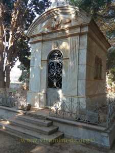 Caveau de la famille V.PITZINI