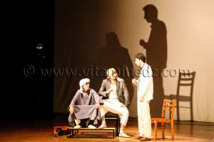 Tlemcen, association la grande maison  la représentation de la pièce de théâtre \'\'Un legs qui nous parle\'\'