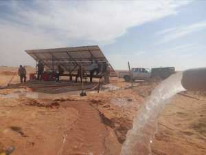 Avantages du système de pompe à eau solaire