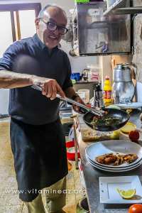 Tounane - Restaurant le Crabe sur la route de Boukhenais