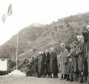 Harka d'ARRIS 1955. Levée des couleurs