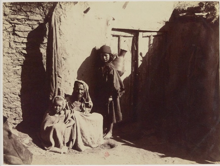 الوضع المزري لعائلة جزائرية ابان الثورة