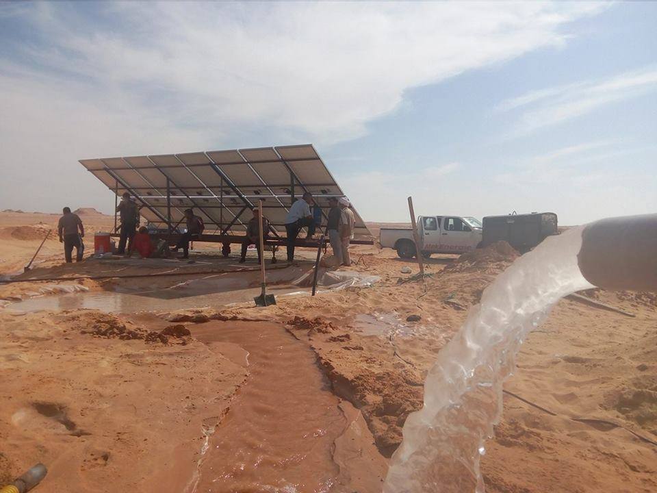 Avantages du système de pompe à eau solaire