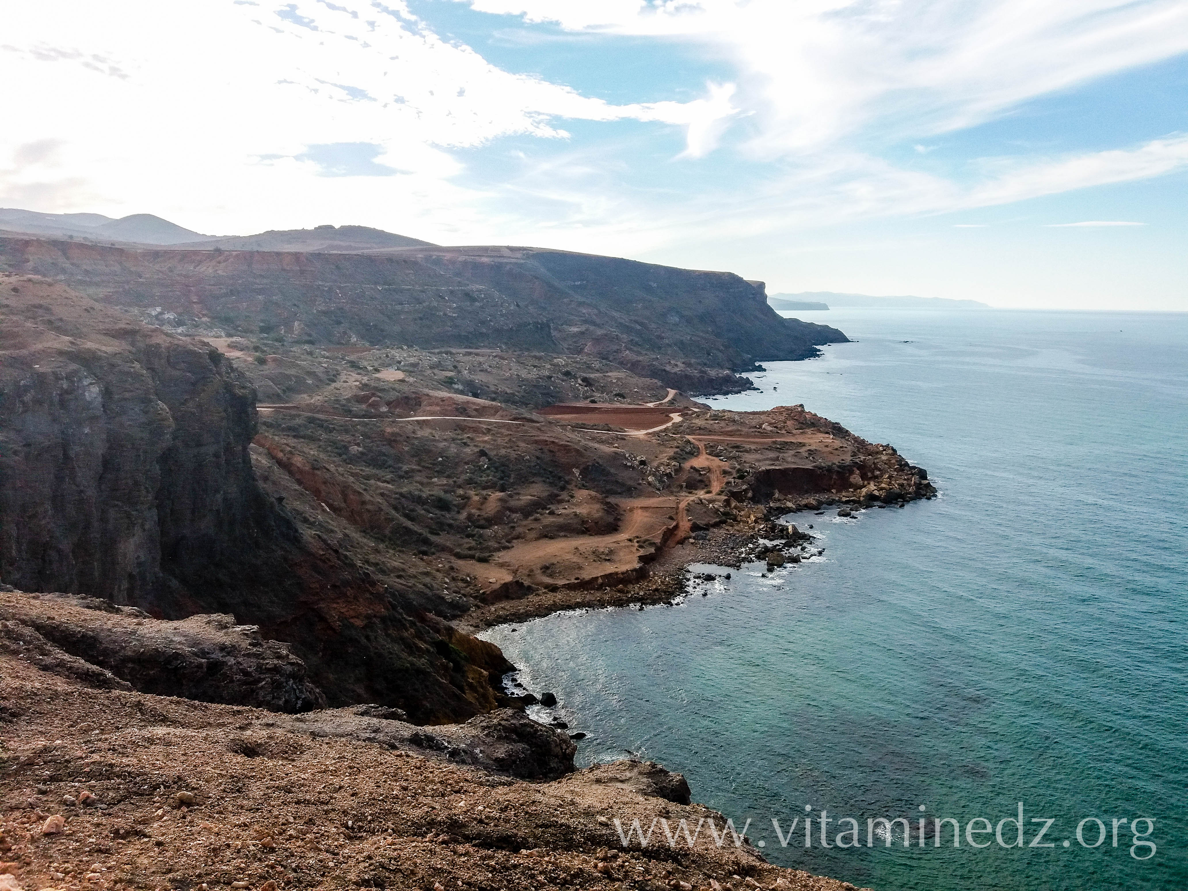 الجهة الغربية لشاطئ بوخنايس متجهين نحو شاطئ بخاتة