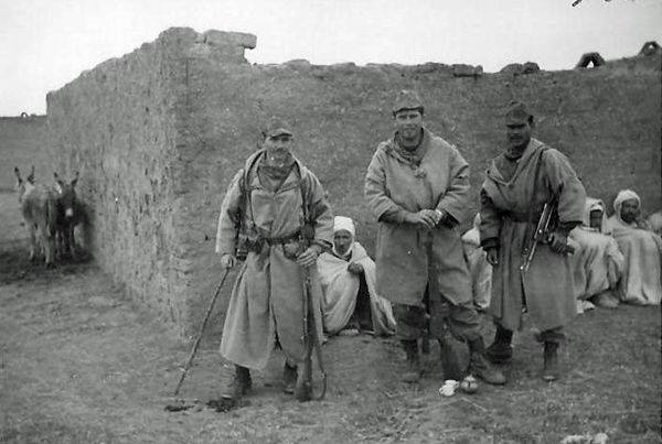 Le Commando V 66 en fouille de mechta  région de khenchela