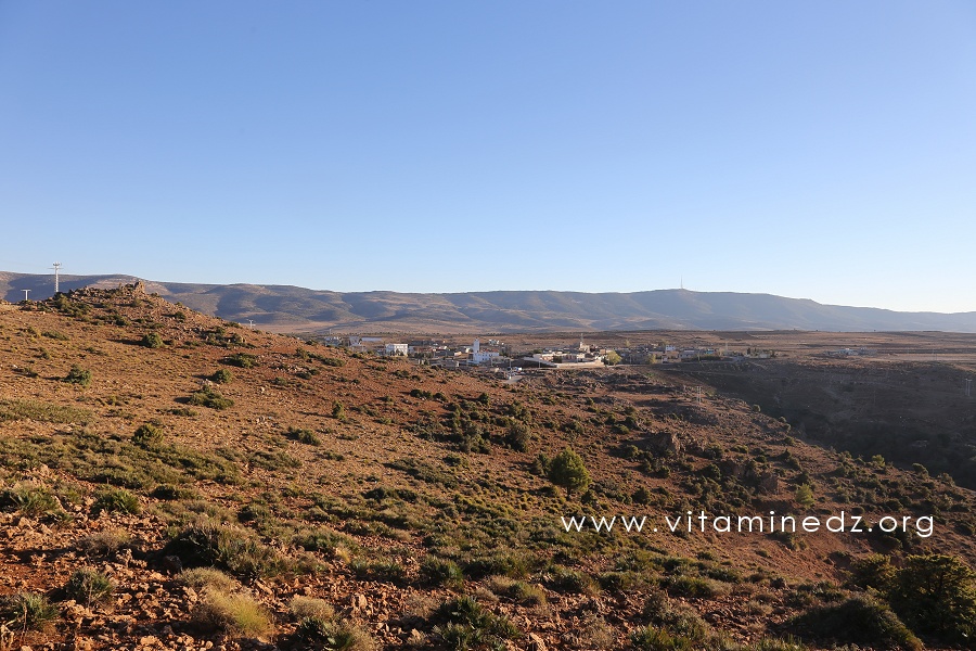 Le Village d'El Mefrouche, vu des montagnes du petit perdreau