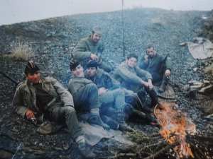 Entre ces soldats français, parmi lesquels des harkis, une réelle amitié région de chélia aurès