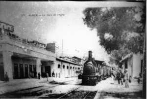 De l’Agha à Zéralda: Le train du changement