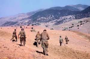 C'est des photos de l'armée coloniale à Chélia dans les aurés en 1961