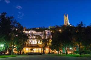Musée des Beaux-Arts d'Alger (Jardin d'Essai) et Sanctuaire du Martyr