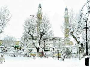 Médéa sous la neige