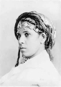 Portrait.........Algeroise 1880 restauré