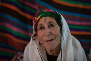 فاطمة بنيدير، 75 سنة، وضعت الوشوم وعمرها 12 سنة