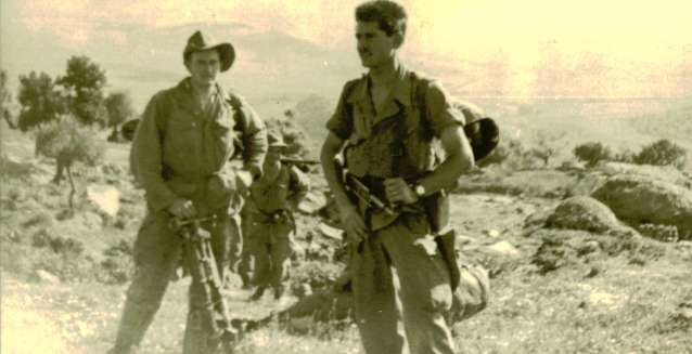 Caporal ZETAR - 1959 Indochine - Croix de guerre TOE Croix de la valeur militaire 15 ans de service Djebel KIMEL dans les Aurès à la recherche des rebelles
