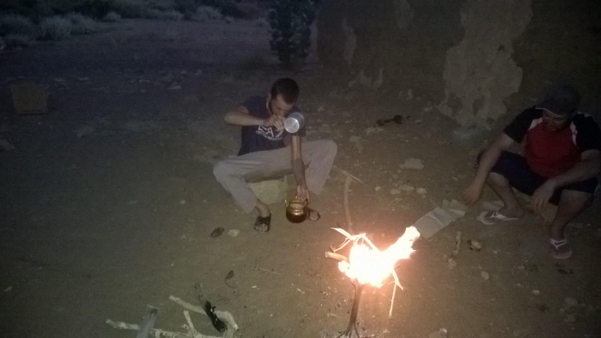 مقراني يزيد في جولة في اعماق الصحراء