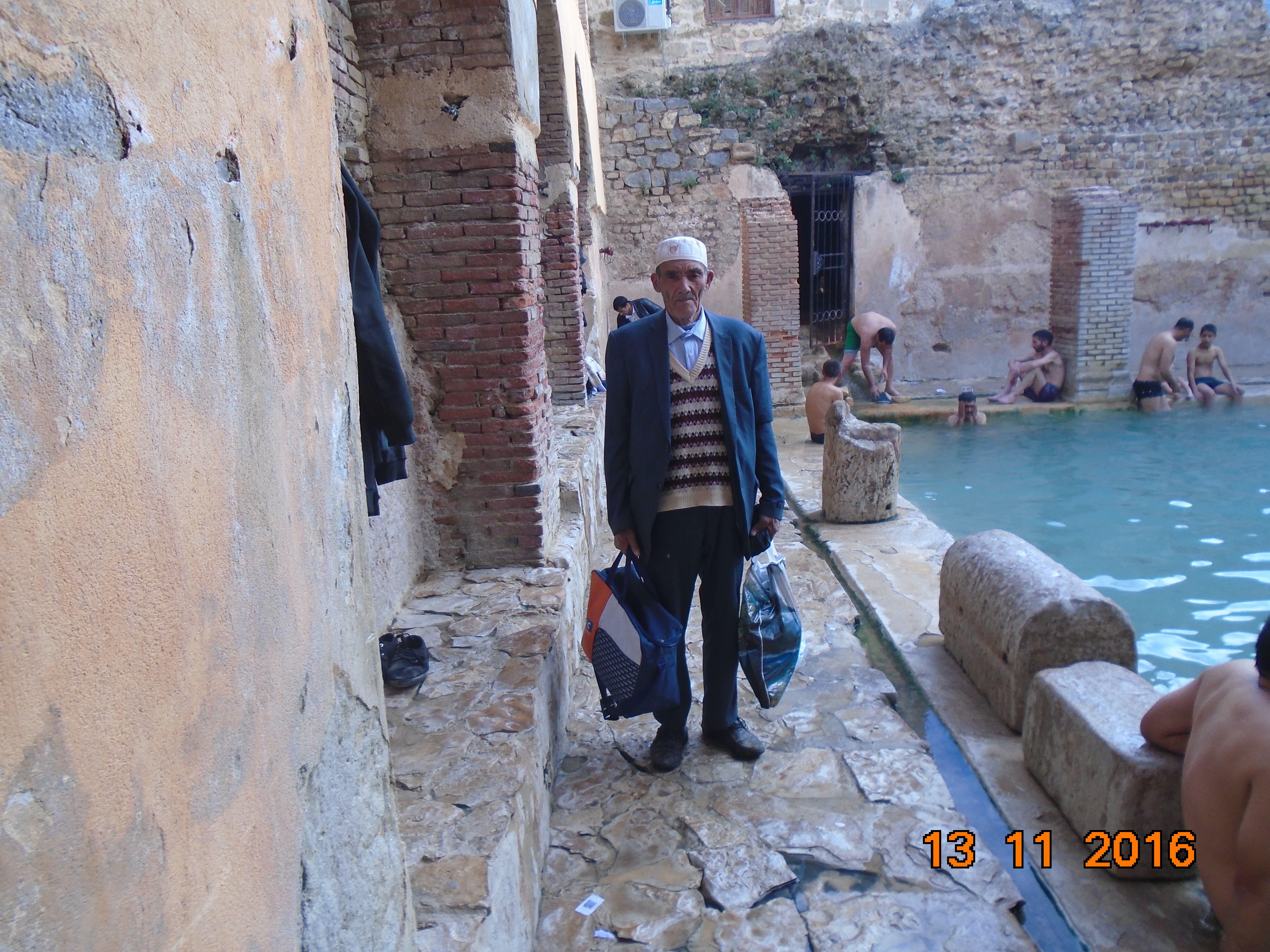 الحاج مجيد زروال ابن ايشمول في حمام الصالحين بالحامة