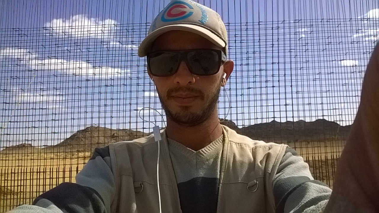 - مقراني يزيد يابوس من قايس الى تمنراست.