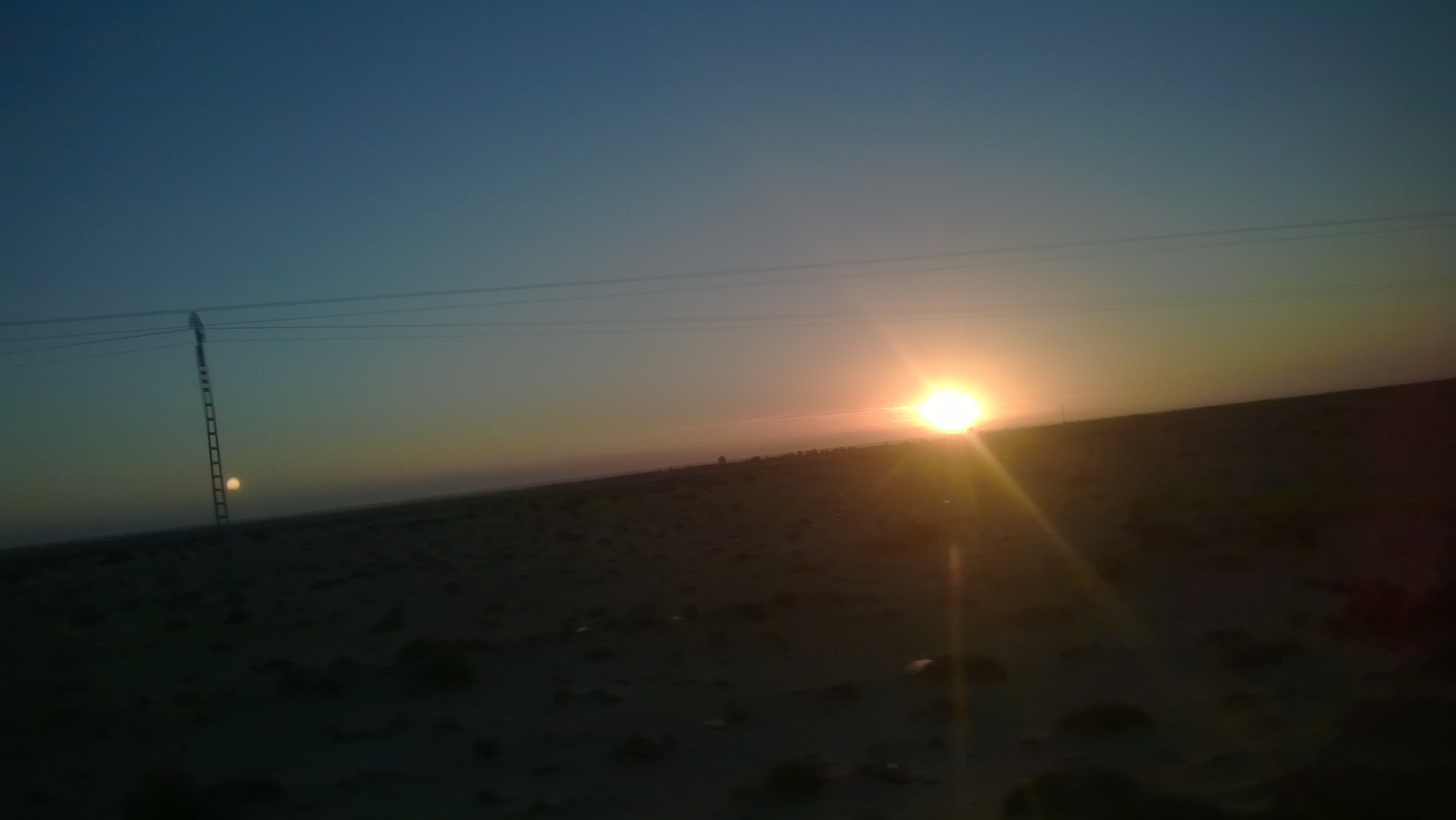 مقراني يزيد يابوس من  قايس الى تمنراست.