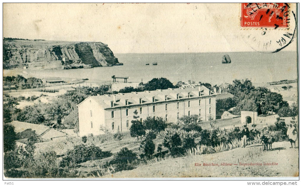 ALGERIE - Nemours : Caserne et Plage
