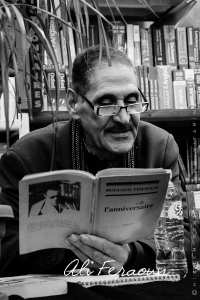 Ali Feraoun, fils de Mouloud Feraoun lisant des extraits du livre de son père : L'anniversaire