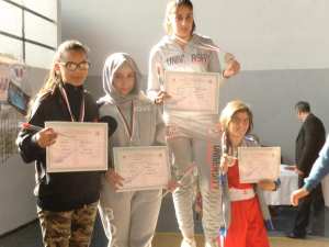 Championnat national de Constantine , 3ème place pour notre Boxeuse Radia